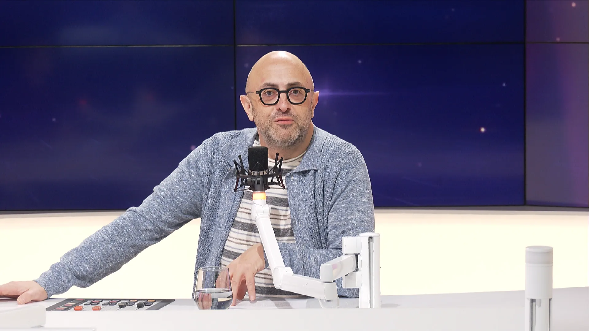 81150a61-1984-49c2-ac7b-ad074ff5cf5e